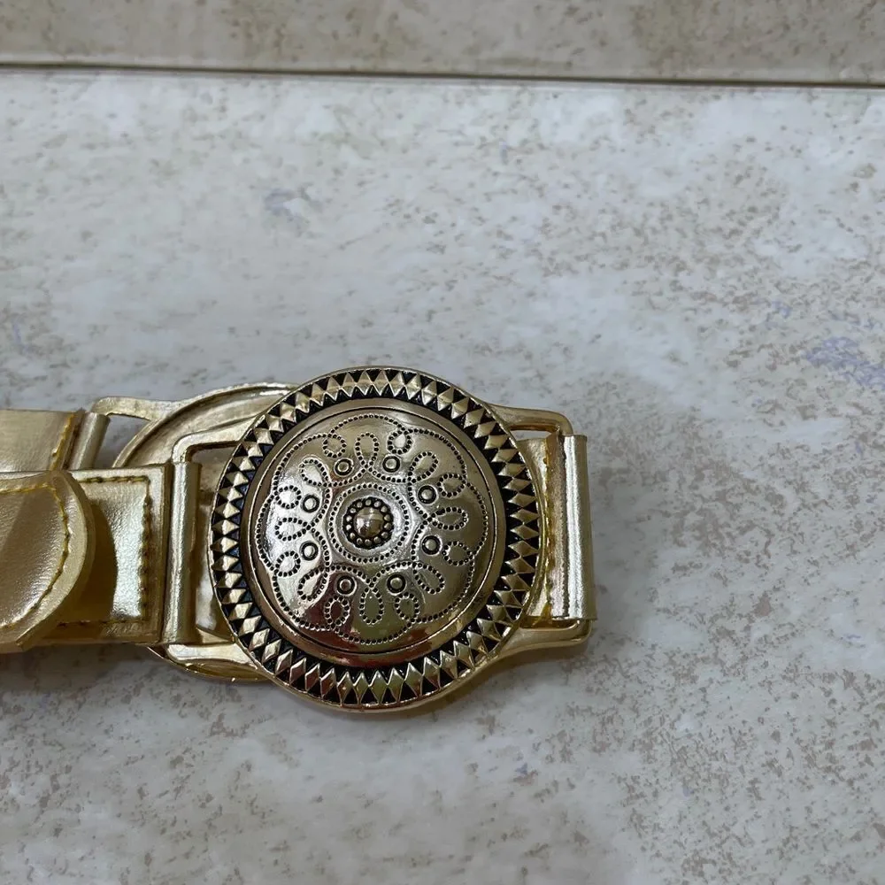 CAPTIVA COLLECTIBLES GOLD‎ MEDALLION BELT IN PU SPLIT LEATHER